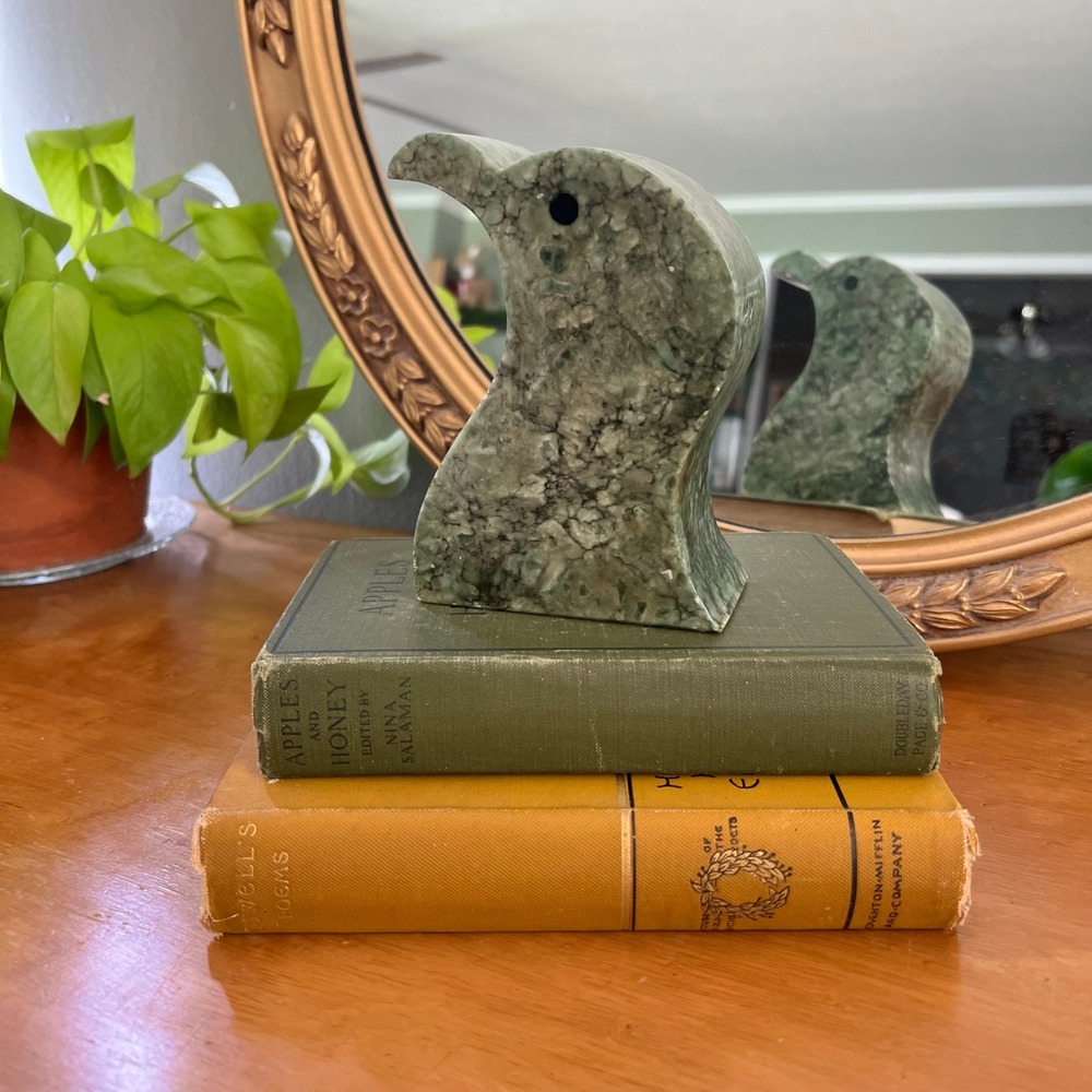 Vintage Italian Alabaster Seagull Figurine Green Mottled Stone Bird Sculpture